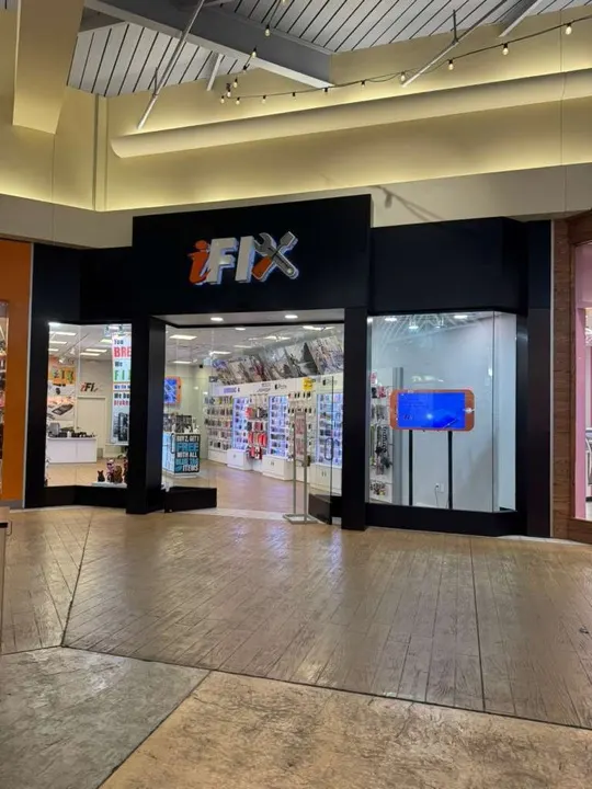 Outside view of the iFix store in Coastal Grand Mall